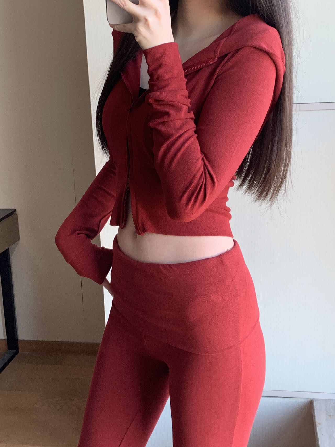 Cropped Zip Hoodie with Hood — Fitted & Flirty