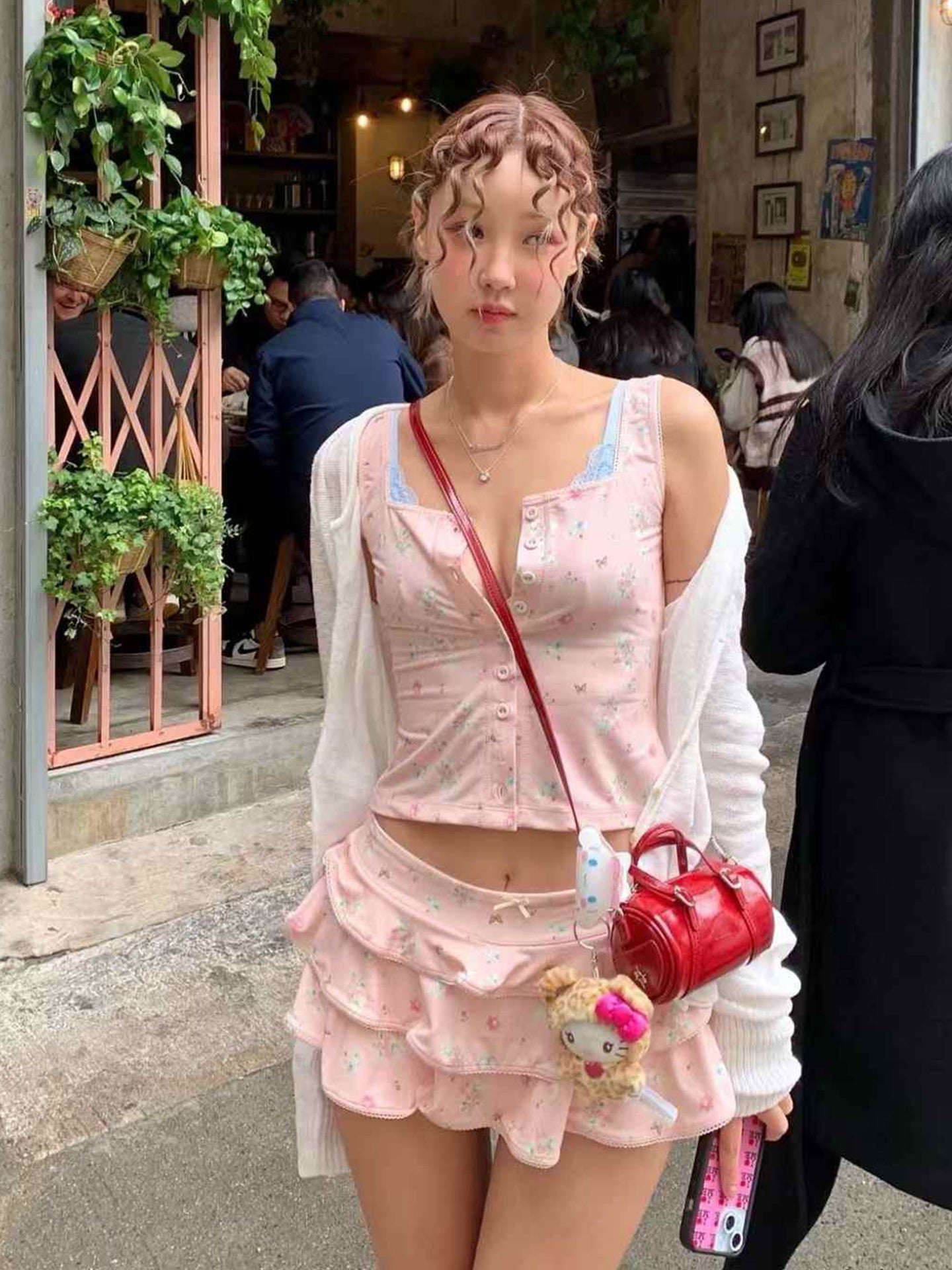 Floral Elastic Waist Tiered Mini Skirt