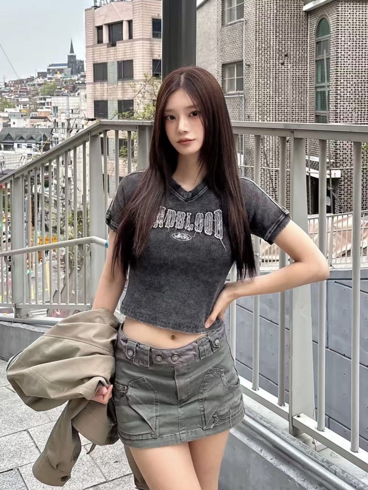 BADBLOOD Rusty Denim V-Neck T-Shirt