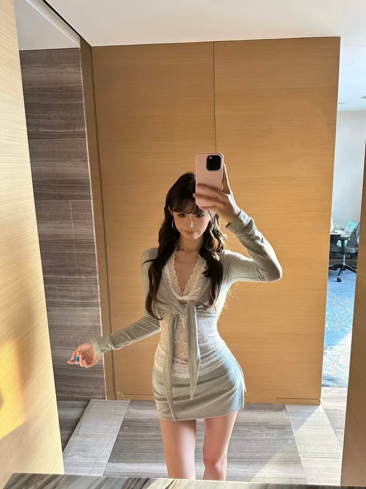 Jqwention Lace Two-in-One Knit Top — Gray