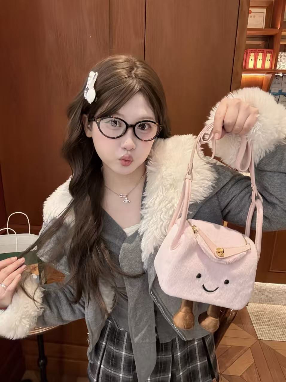 Jellykin Style Fluff Lindy Bag