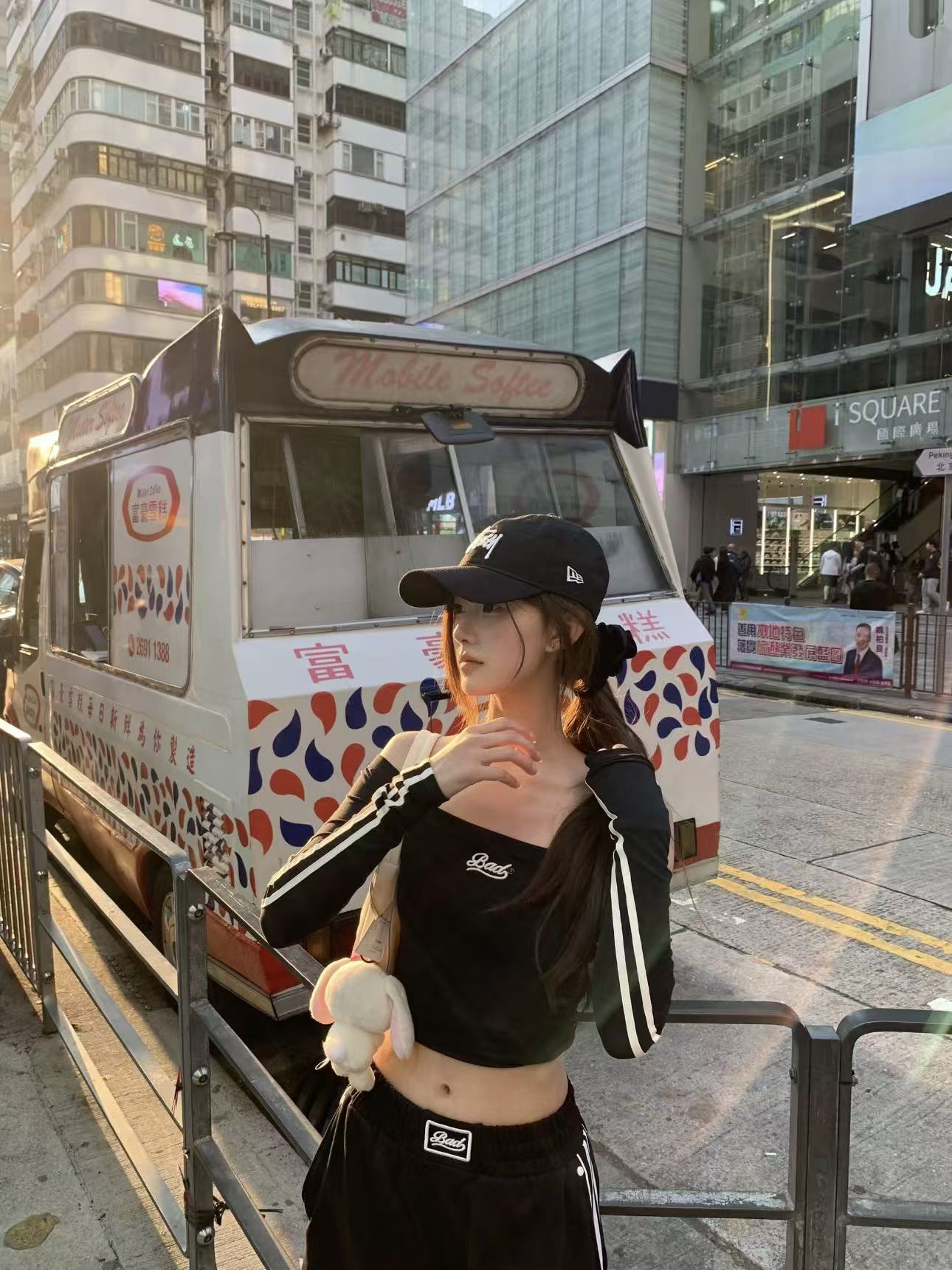 Badblood Retro Off-Shoulder Double Stripe Crop Top