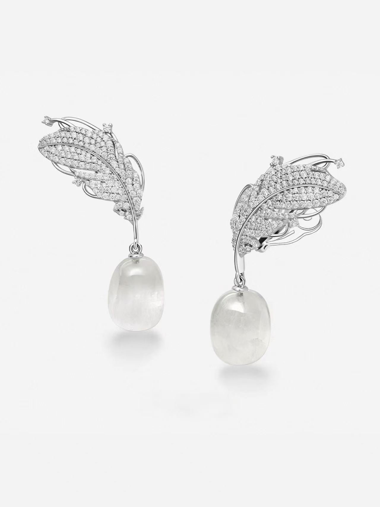 Hefang Moonlight Feather Necklace & Earrings