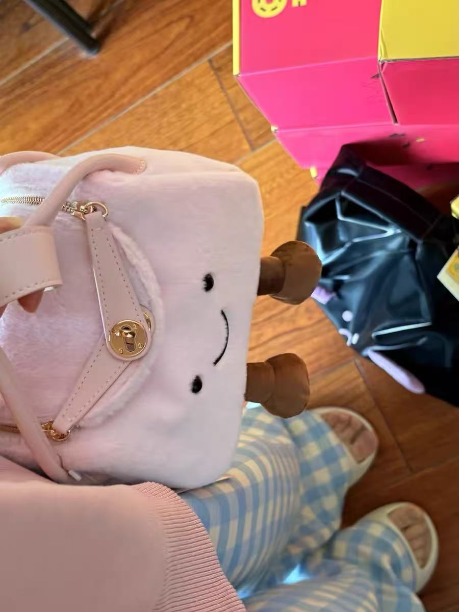 Jellykin Style Fluff Lindy Bag