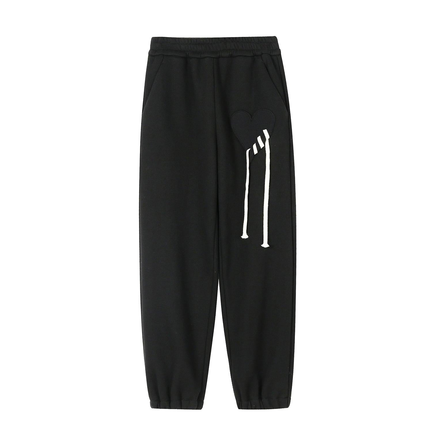 SomeSowe Jacquard Heart Sweat Pants Black