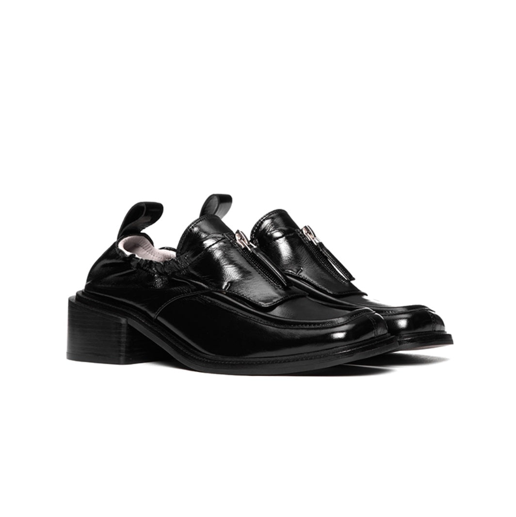 Lost In Echo Zipper Elastic Heel Loafer Black