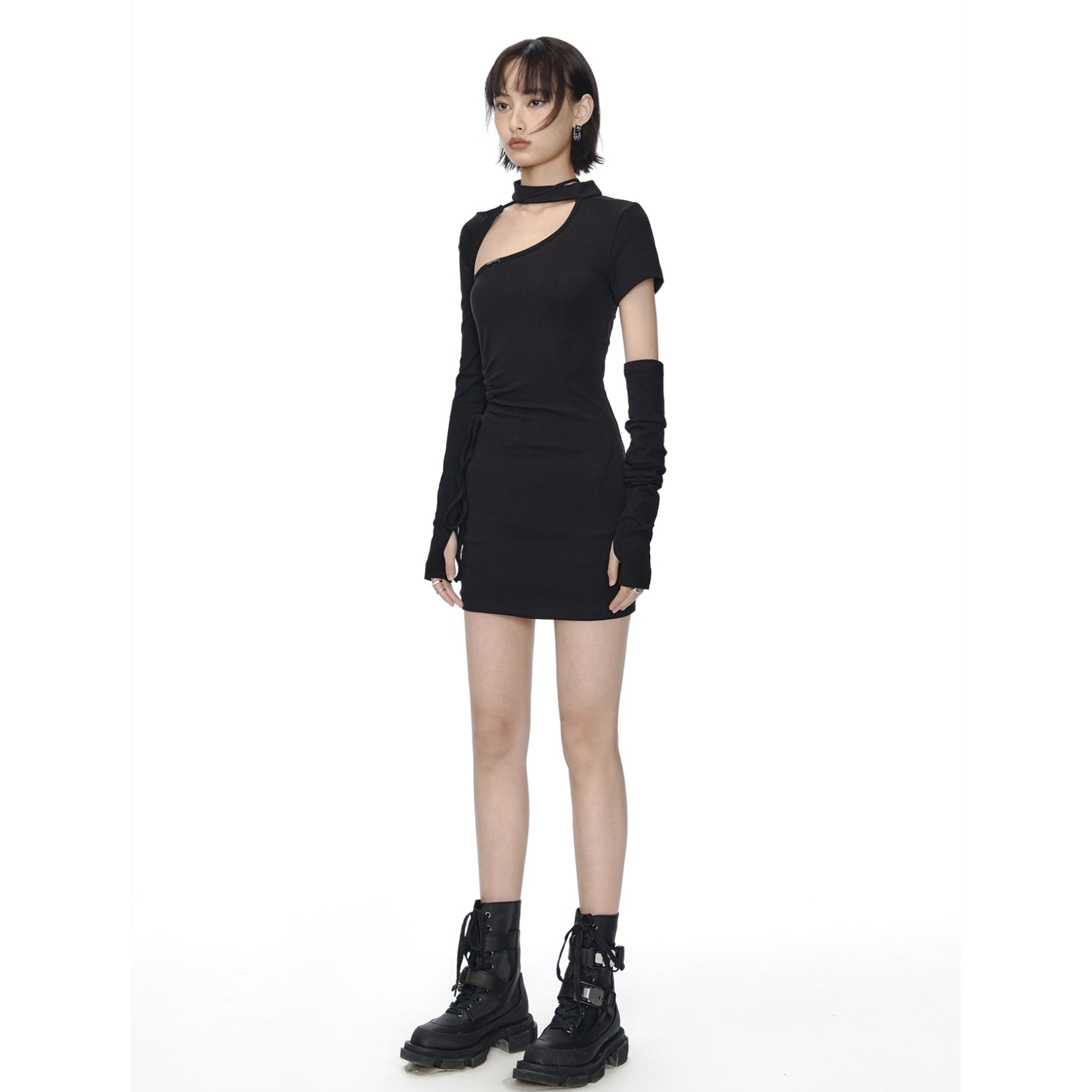 NotAwear Off-Shoulder Cutting Dress Black