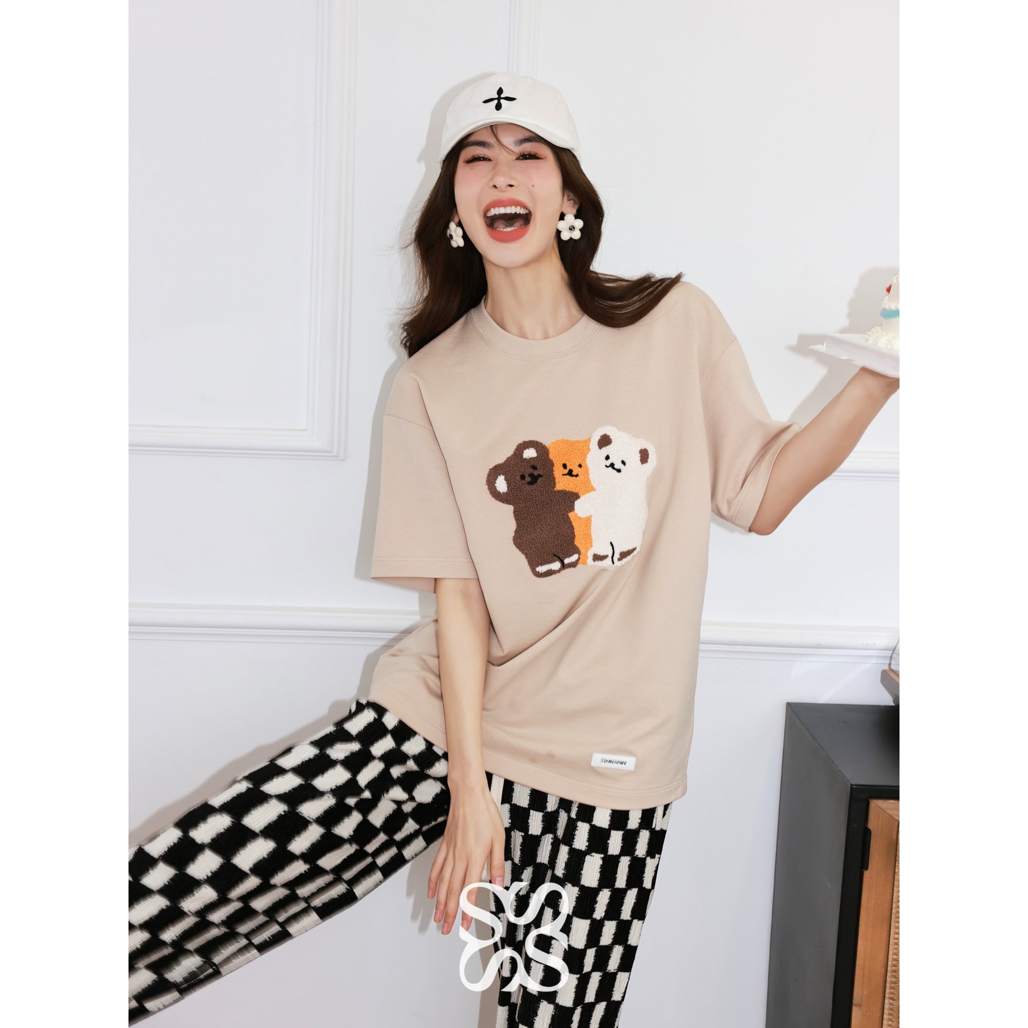 SomeSowe Hug Bears Oversize Tee Brown